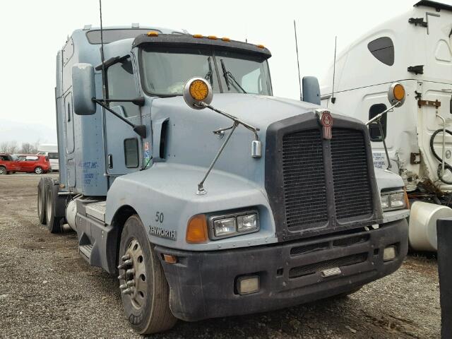 1XKADB9X26J107756 - 2006 KENWORTH CONSTRUCTI BLUE photo 1