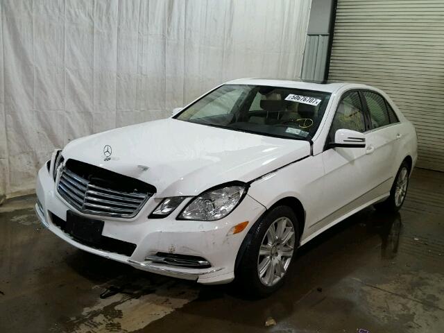 WDDHF8JB0DA711106 - 2013 MERCEDES-BENZ E 350 4MAT WHITE photo 2