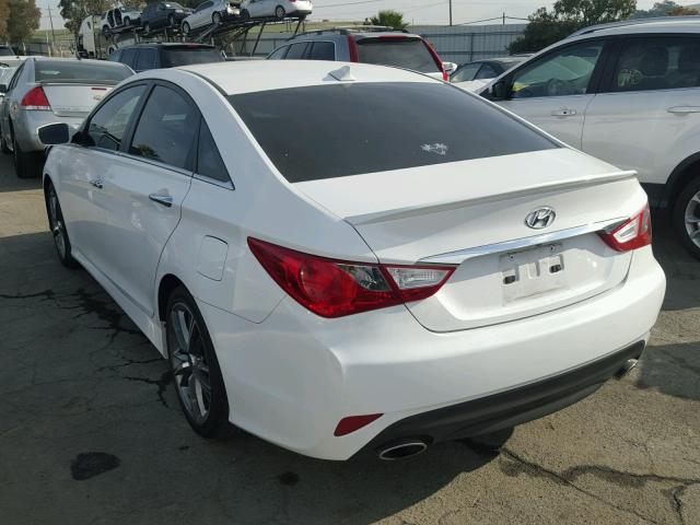 5NPEC4AC7EH849226 - 2014 HYUNDAI SONATA SE WHITE photo 3