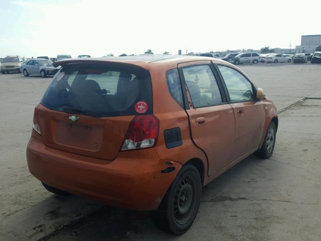 KL1TD62665B441494 - 2005 CHEVROLET AVEO BASE ORANGE photo 4