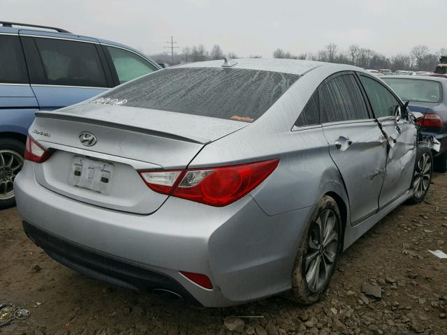 5NPEC4AC3EH827532 - 2014 HYUNDAI SONATA SE SILVER photo 4