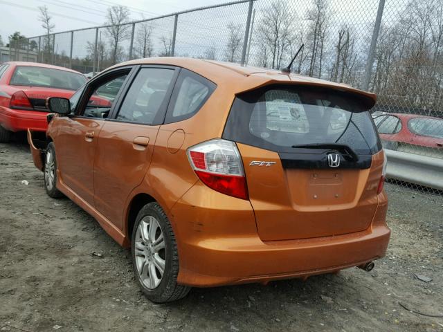 JHMGE8H48AC019917 - 2010 HONDA FIT SPORT ORANGE photo 3