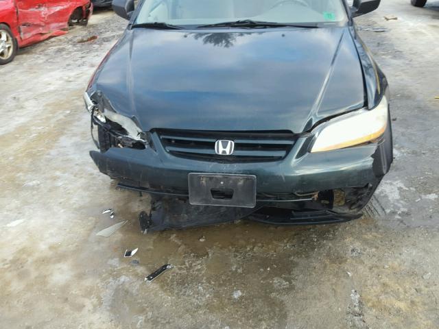 1HGCF86621A105139 - 2001 HONDA ACCORD VAL GREEN photo 9