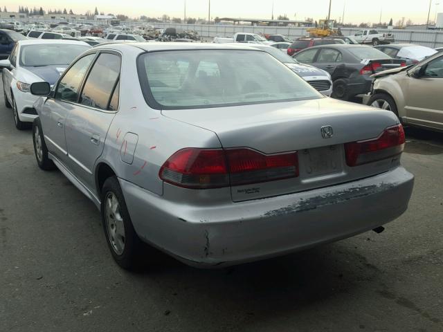 1HGCG16521A043771 - 2001 HONDA ACCORD EX SILVER photo 3