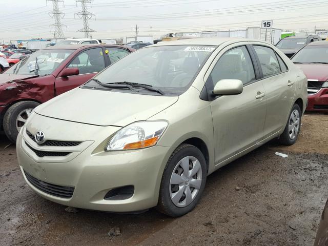 JTDBT923481256854 - 2008 TOYOTA YARIS GREEN photo 2