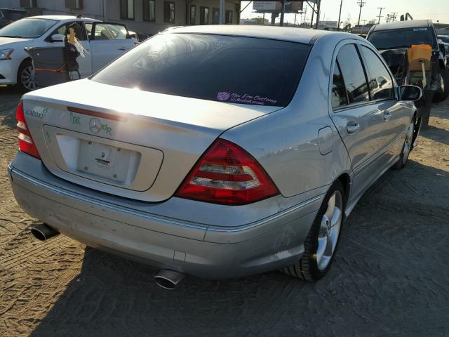 WDBRF52H26E022422 - 2006 MERCEDES-BENZ C GENERATI SILVER photo 4