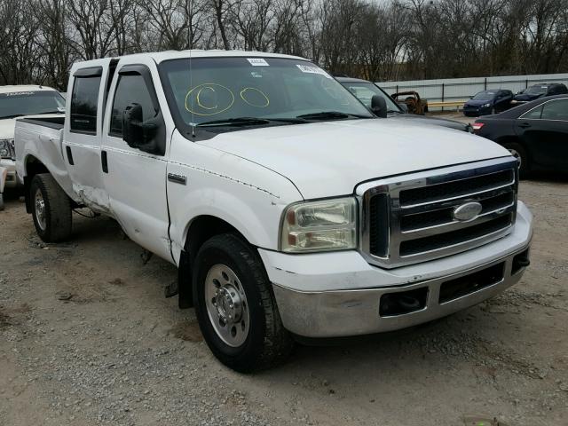 1FTSW20505EA63978 - 2005 FORD F250 SUPER WHITE photo 1