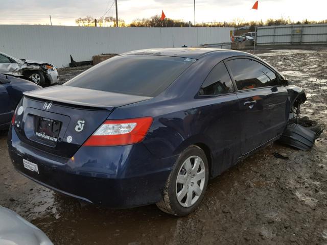 2HGFG11626H559697 - 2006 HONDA CIVIC LX BLUE photo 4