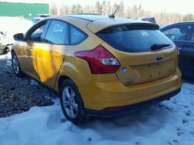 1FAHP3K23CL281511 - 2012 FORD FOCUS SE YELLOW photo 3