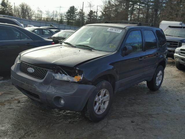 1FMYU03135KA55285 - 2005 FORD ESCAPE XLT BLACK photo 2