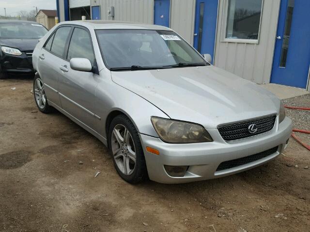 JTHBD192240094135 - 2004 LEXUS IS 300 SILVER photo 1