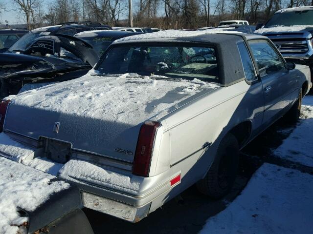 2G3GR11Y1H2344722 - 1987 OLDSMOBILE CUTLASS SU GRAY photo 4