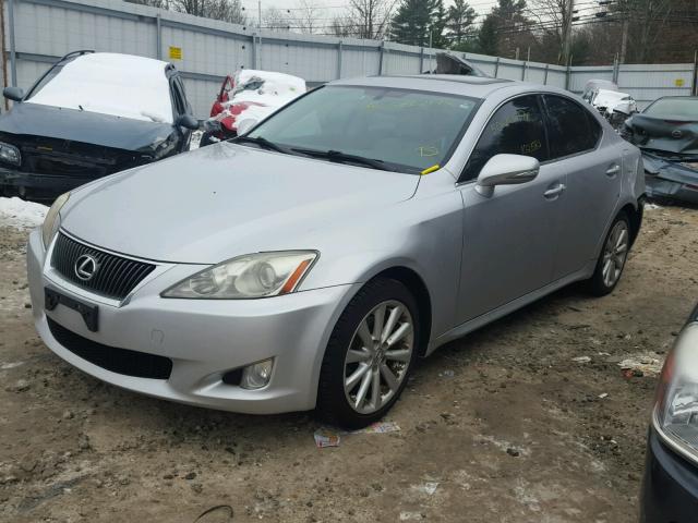 JTHCK262195031039 - 2009 LEXUS IS 250 SILVER photo 2