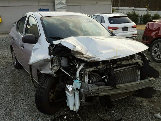 3N1CN7AP9FL826914 - 2015 NISSAN VERSA S SILVER photo 1