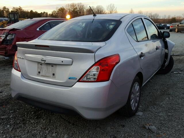 3N1CN7AP9FL826914 - 2015 NISSAN VERSA S SILVER photo 4