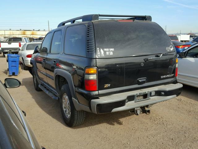 1GNEK13Z54R289840 - 2004 CHEVROLET TAHOE K150 BLACK photo 3