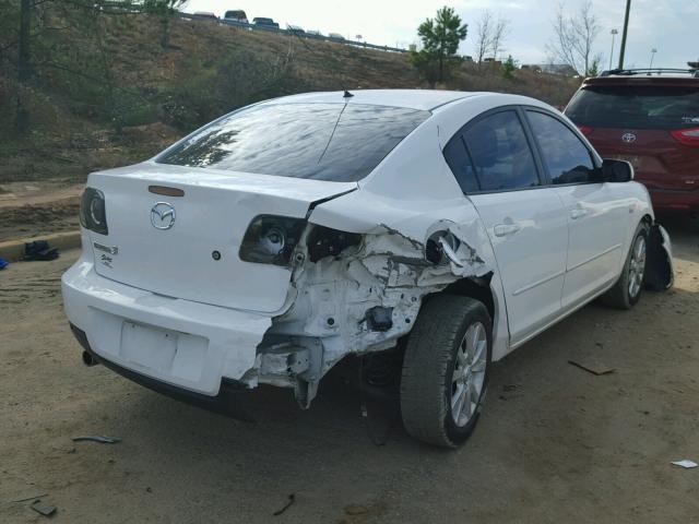 JM1BK12F371670060 - 2007 MAZDA 3 I WHITE photo 4