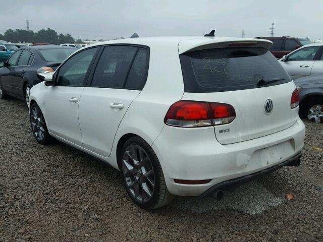 WVWHV7AJ8DW140188 - 2013 VOLKSWAGEN GTI WHITE photo 3