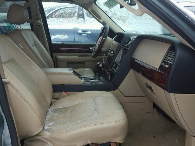 5LMFU28506LJ12694 - 2006 LINCOLN NAVIGATOR GREEN photo 5