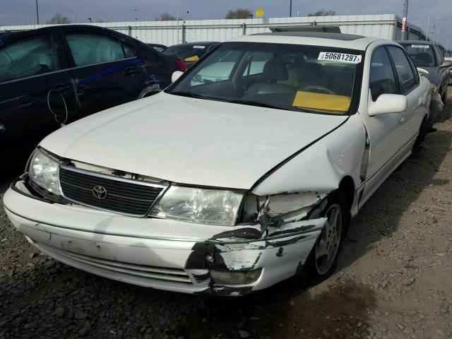 4T1BF18B5WU239687 - 1998 TOYOTA AVALON XLS WHITE photo 2