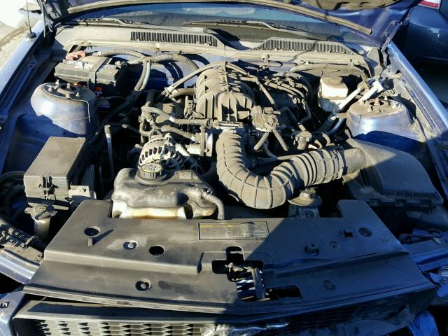 1ZVFT80N075273378 - 2007 FORD MUSTANG BLUE photo 7