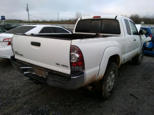 5TFUU4EN8BX005863 - 2011 TOYOTA TACOMA ACC WHITE photo 4