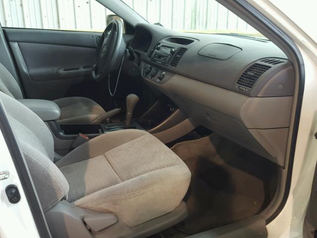 4T1BE32K83U131163 - 2003 TOYOTA CAMRY LE 白色 照片 5