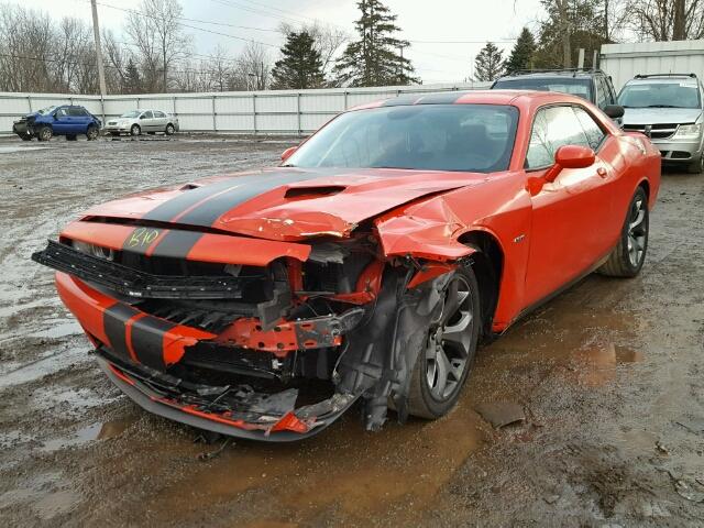 2C3CDZBT4FH774628 - 2015 DODGE CHALLENGER RED photo 2