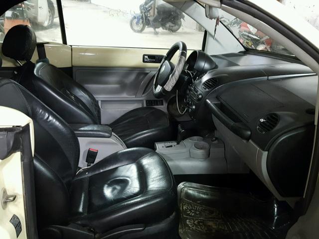 3VWCK21Y83M332774 - 2003 VOLKSWAGEN NEW BEETLE 黄色 照片 5