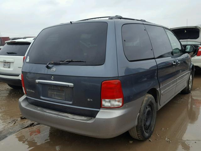 KNDUP131626317319 - 2002 KIA SEDONA EX GRAY photo 4