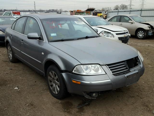 WVWPD63B82P304111 - 2002 VOLKSWAGEN PASSAT GLS GRAY photo 1