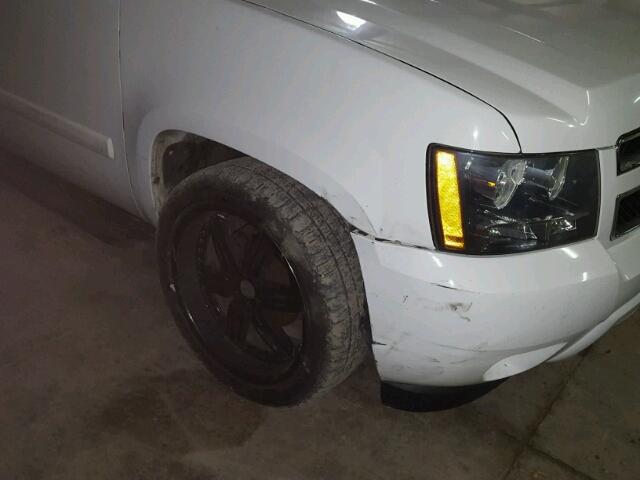 1GNFC16J37J175541 - 2007 CHEVROLET SUBURBAN C WHITE photo 9