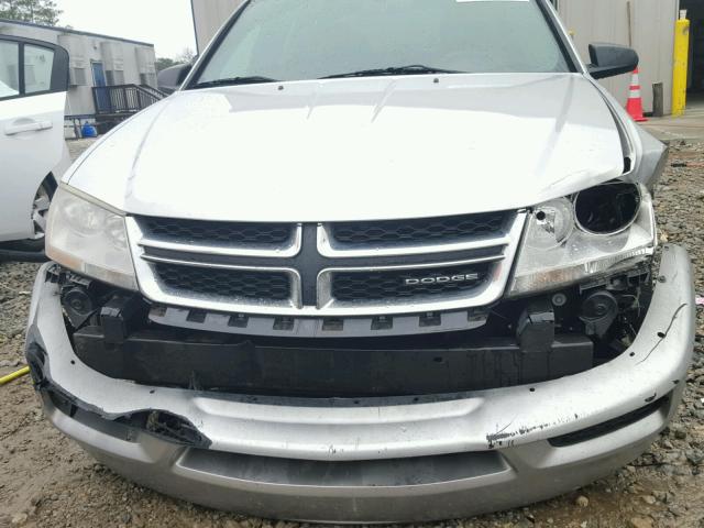 1B3BD4FBXBN606085 - 2011 DODGE AVENGER EX SILVER photo 9