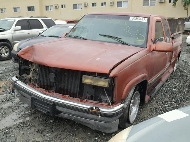 2GDEC19K4S1587135 - 1995 GMC SIERRA C15 ORANGE photo 2