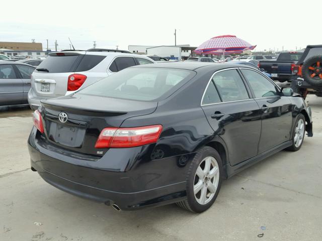 4T1BK46K38U062978 - 2008 TOYOTA CAMRY LE BLACK photo 4