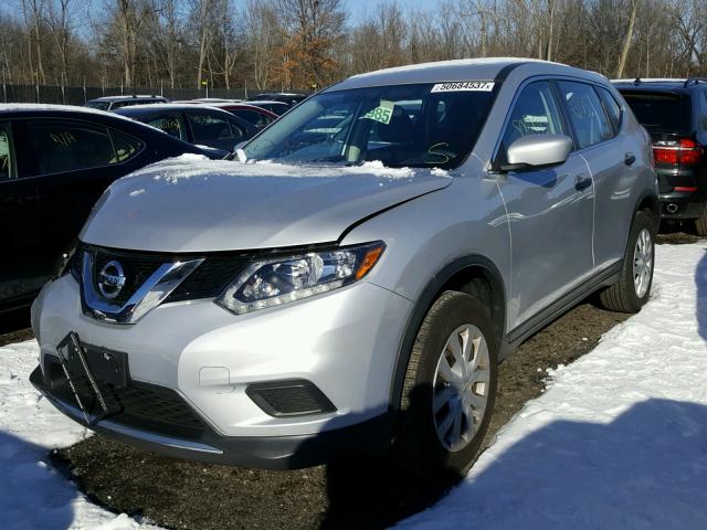 KNMAT2MVXGP649254 - 2016 NISSAN ROGUE S SILVER photo 2