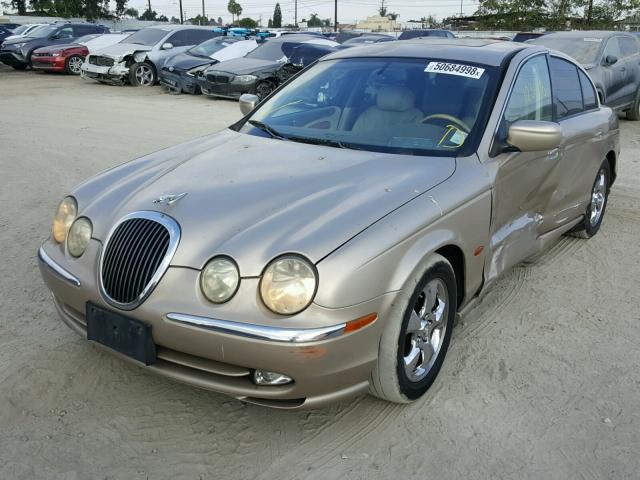 SAJDA01N42FM34707 - 2002 JAGUAR S-TYPE GOLD photo 2