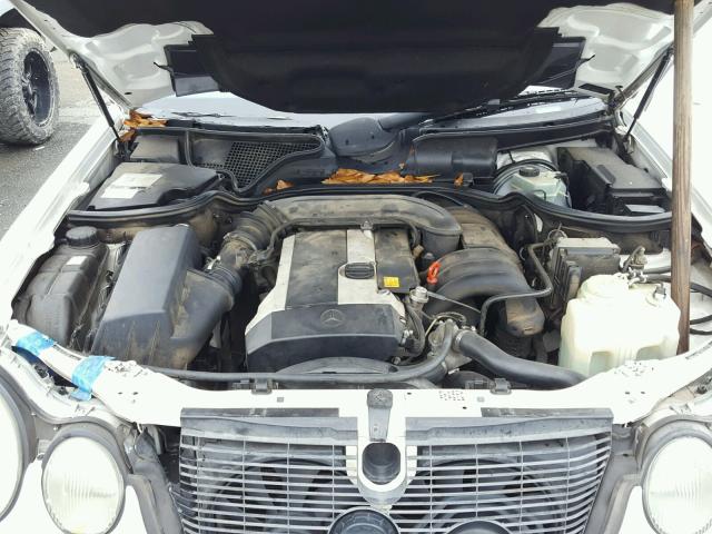 WDBJF55F8VA440688 - 1997 MERCEDES-BENZ E 320 WHITE photo 7