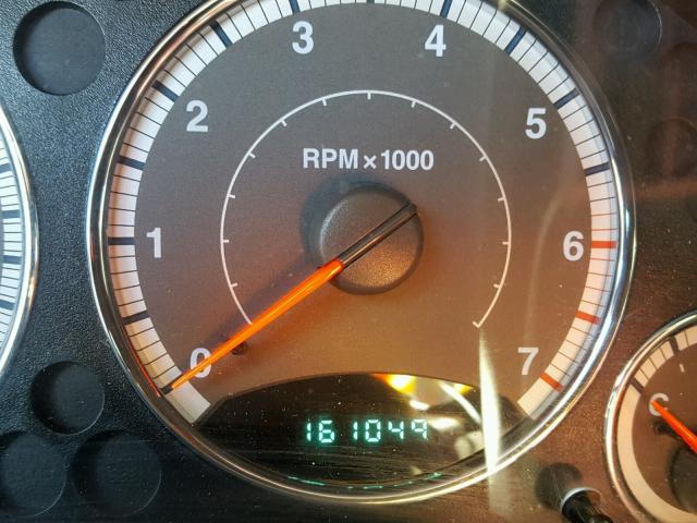 1J4GL58K45W596303 - 2005 JEEP LIBERTY LI SILVER photo 8