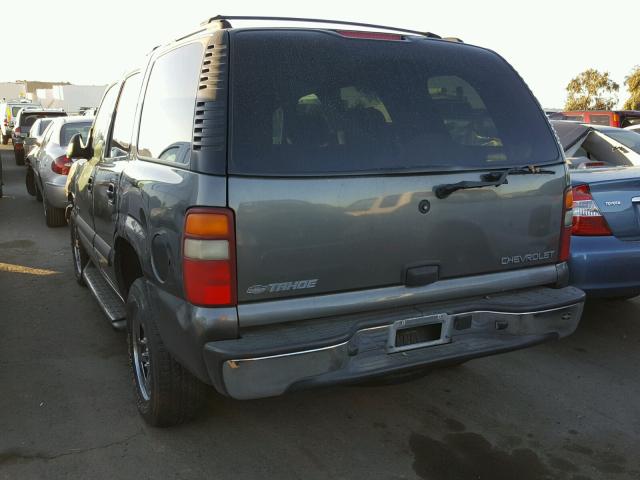 1GNEC13V62R284699 - 2002 CHEVROLET TAHOE C150 GRAY photo 3