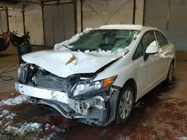 2HGFB2F53CH583149 - 2012 HONDA CIVIC LX WHITE photo 2