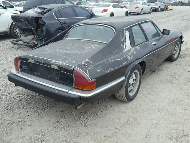 SAJNV5848DC112014 - 1983 JAGUAR XJS BLACK photo 4