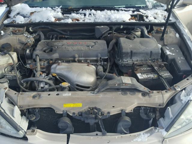 4T1BE32K26U111608 - 2006 TOYOTA CAMRY LE GOLD photo 7