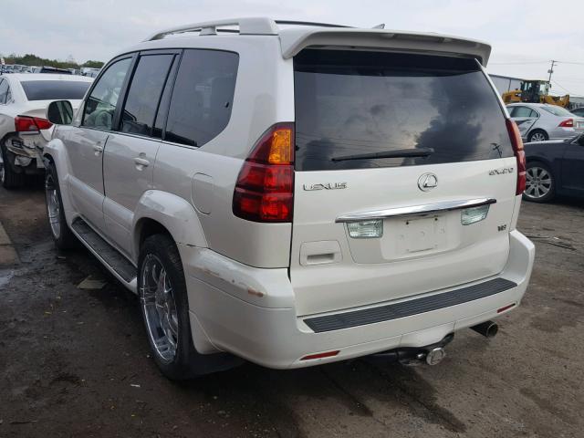 JTJBT20XX40051095 - 2004 LEXUS GX 470 WHITE photo 3