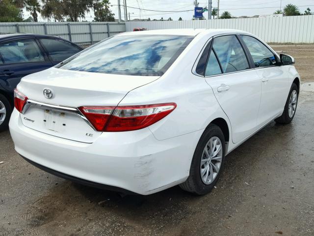 4T1BF1FKXGU255761 - 2016 TOYOTA CAMRY LE WHITE photo 4