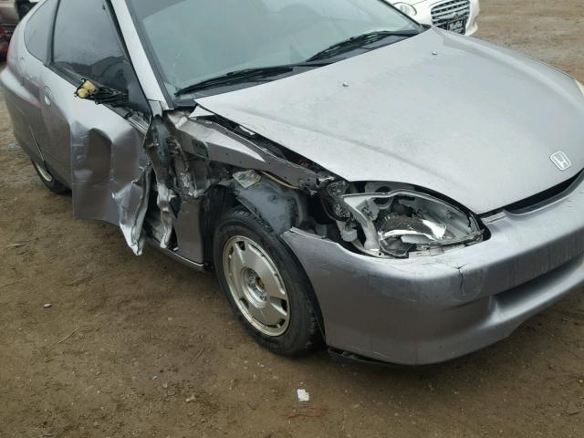 JHMZE14722T000510 - 2002 HONDA INSIGHT SILVER photo 9