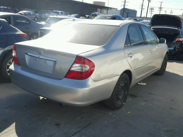 4T1BE32K14U893865 - 2004 TOYOTA CAMRY LE GRAY photo 4