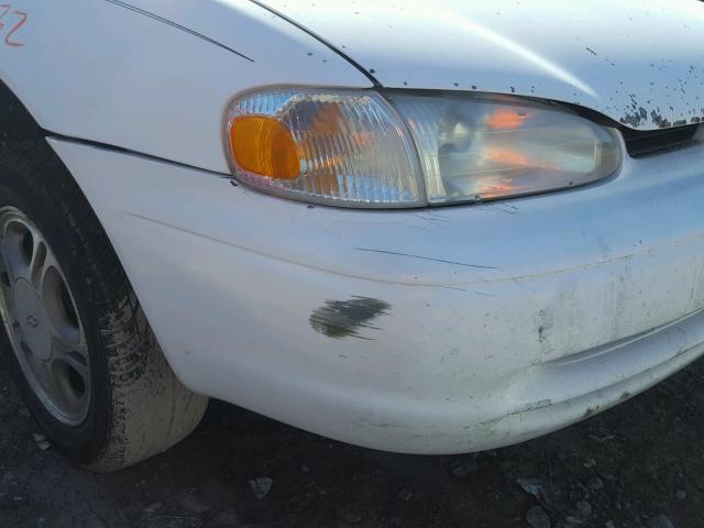 1Y1SK52831Z432755 - 2001 CHEVROLET GEO PRIZM 白色 照片 9