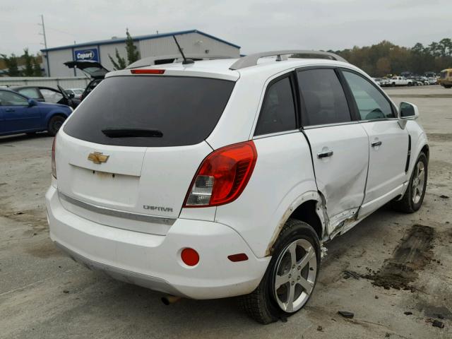 3GNAL3EK8DS552178 - 2013 CHEVROLET CAPTIVA LT WHITE photo 4