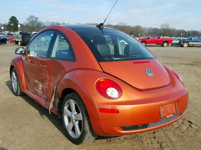 3VWRW3AG1AM035838 - 2010 VOLKSWAGEN NEW BEETLE ORANGE photo 3